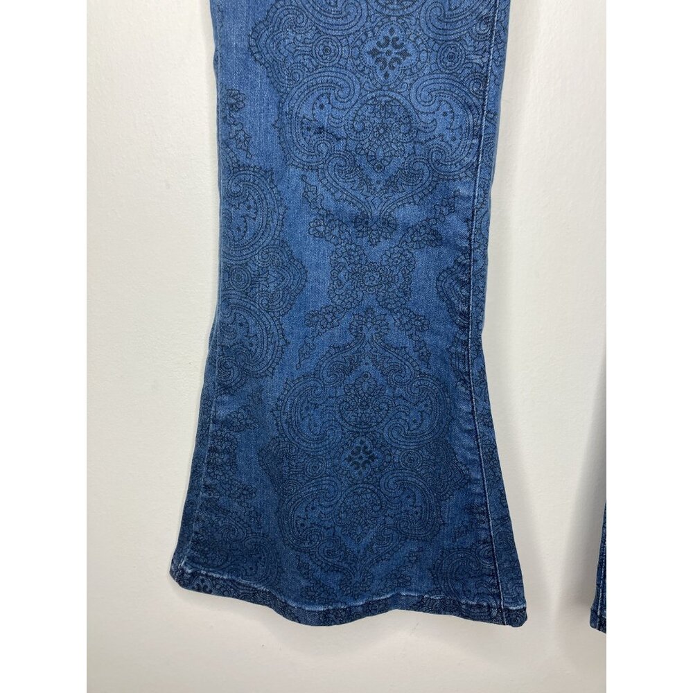 Run & Fly Blue Paisley Print Flare Jeans Women's Size 32 R Retro Boho - Picture 4 of 9